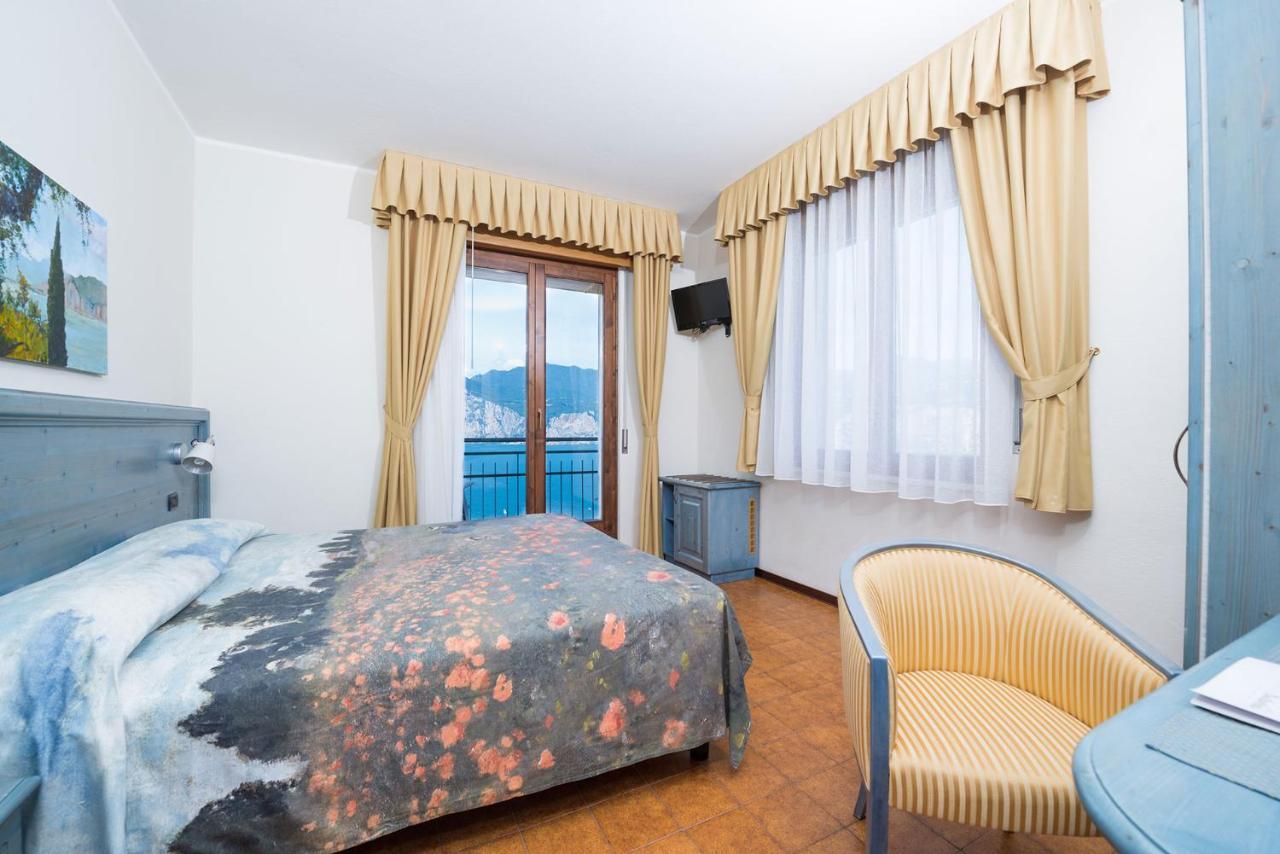 Hotel Bellavista マルチェージネ エクステリア 写真